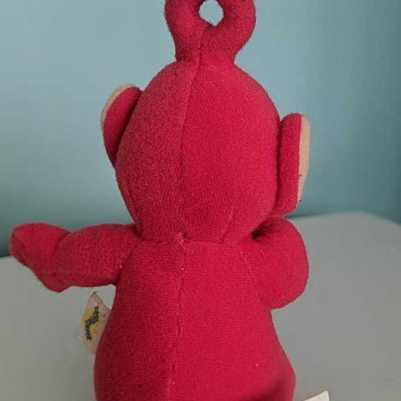 Vintage Playskool Red Teletubbies Teletubby Stuffed Plush with Rubber Face - Picture 3 of 3